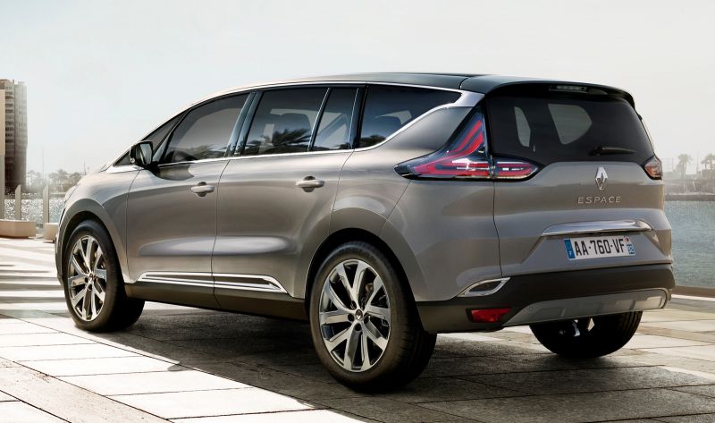 2015-Renault-Espace-012